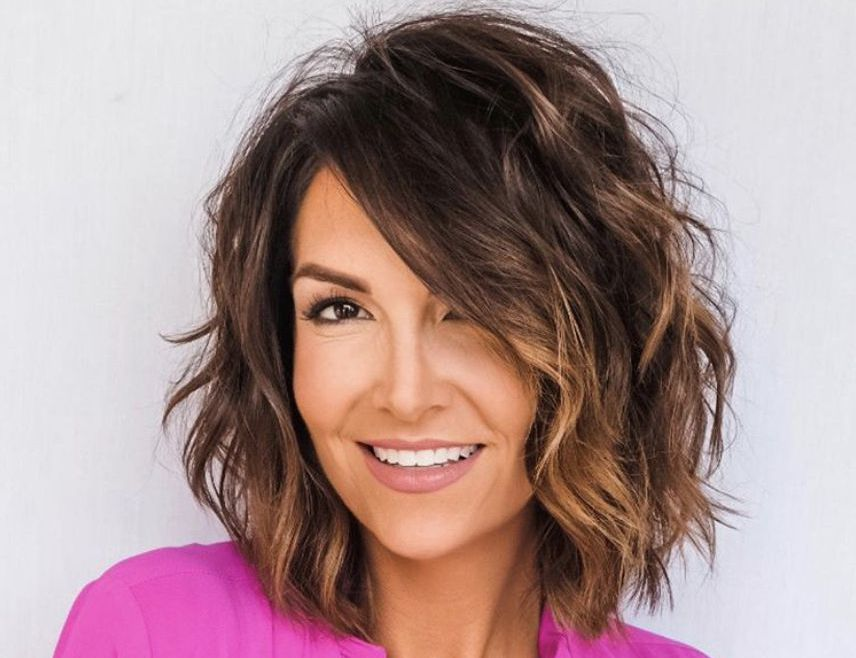 Why Choose Dulce Dama Women's Salon in Markhiya for Your Next Haircut?